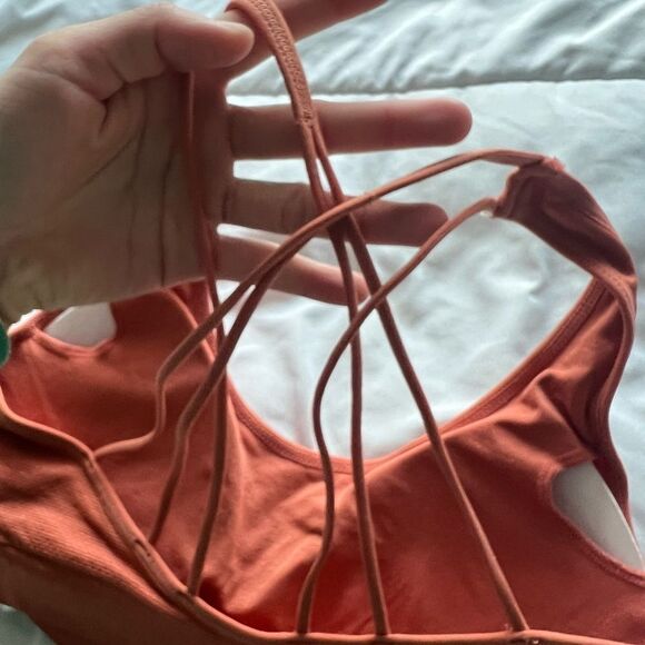 Womens Padded Sports Bra Cross Back Bra Workout Strappy Bra Seamless Comfortable - Picture 2 of 7